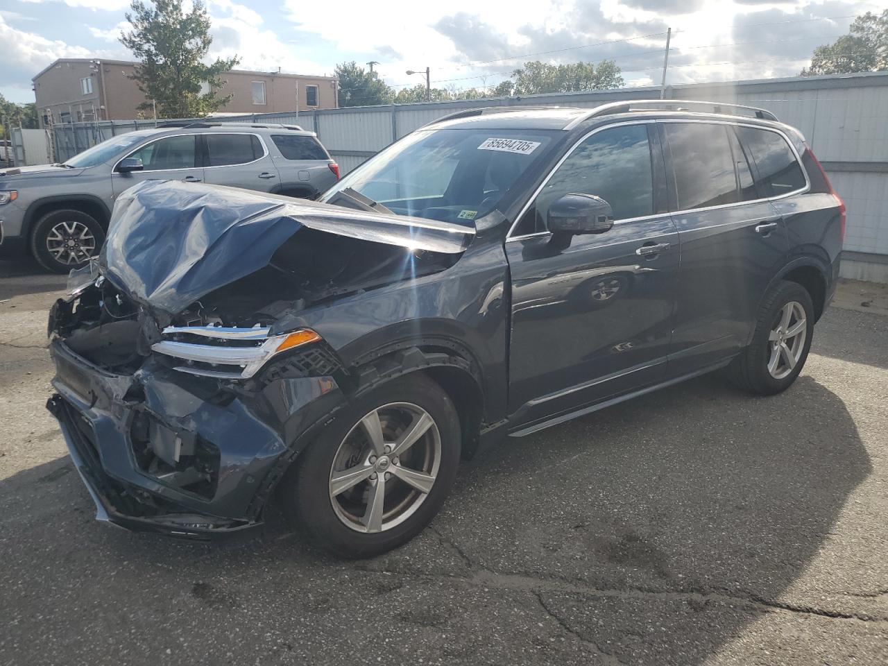 VOLVO XC90 T5 2018