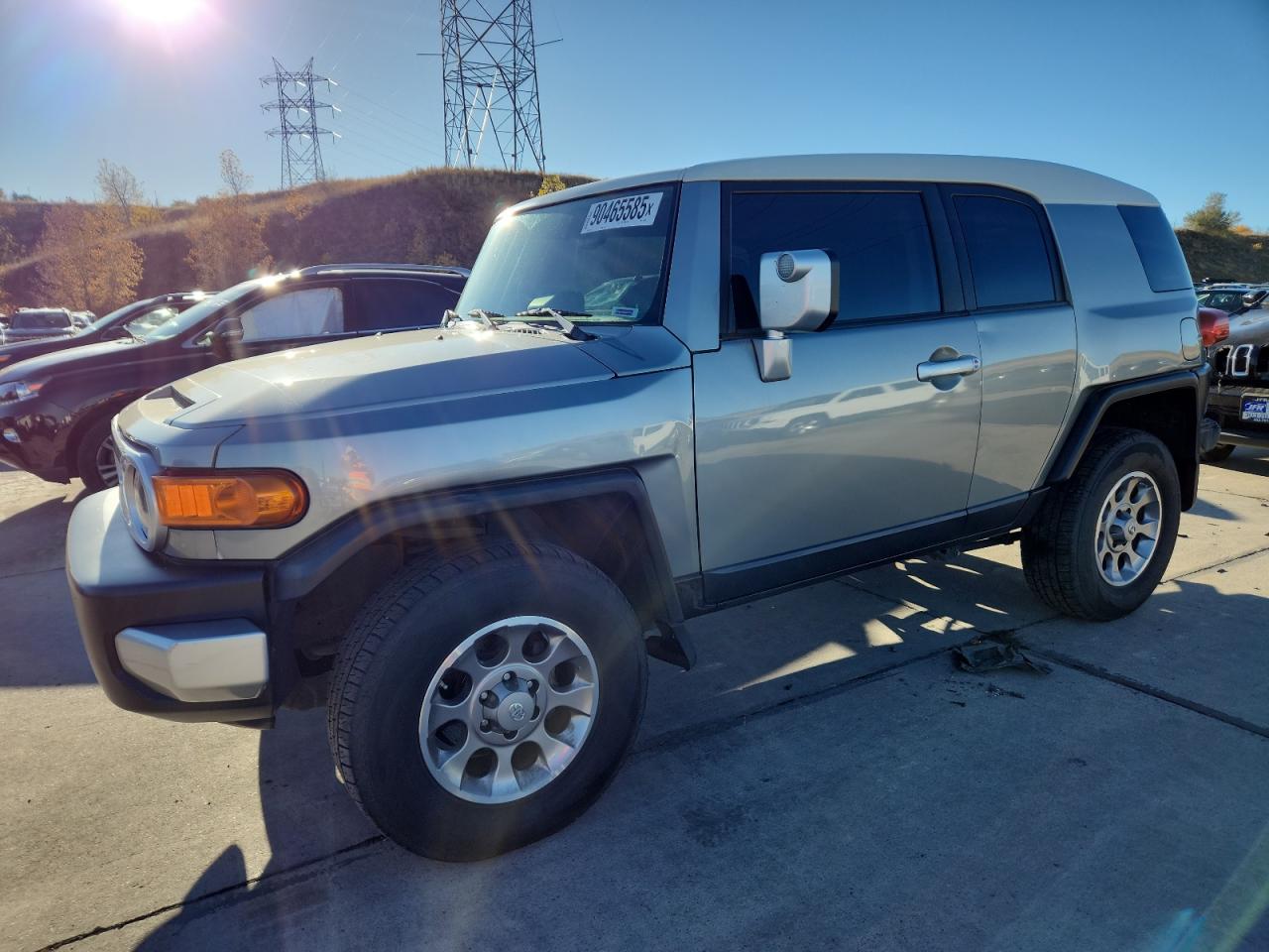 TOYOTA FJ CRUISER 2012