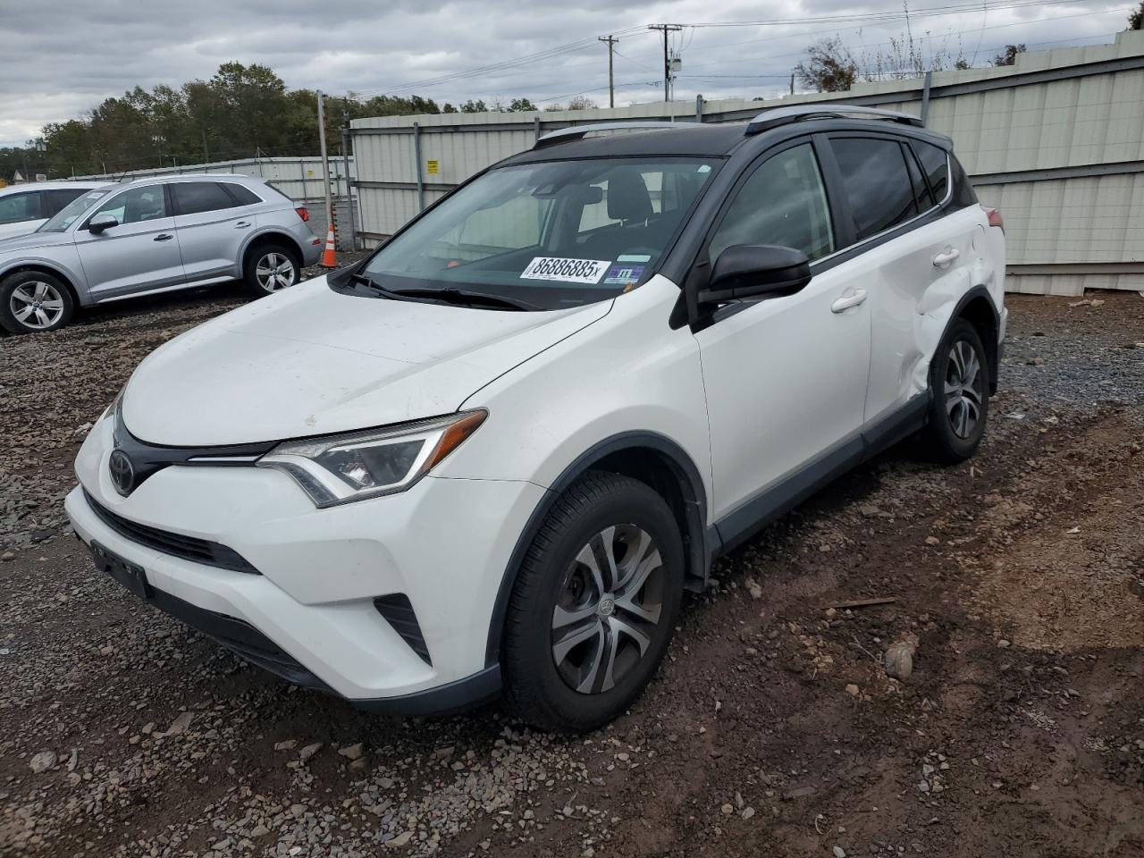 TOYOTA RAV4 LE 2018