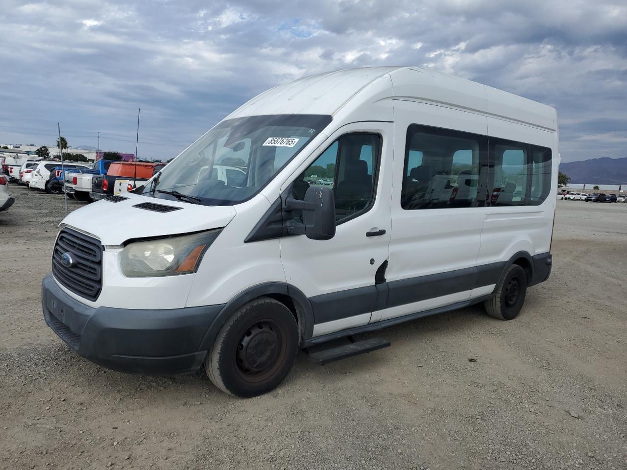 FORD TRANSIT T- 2015