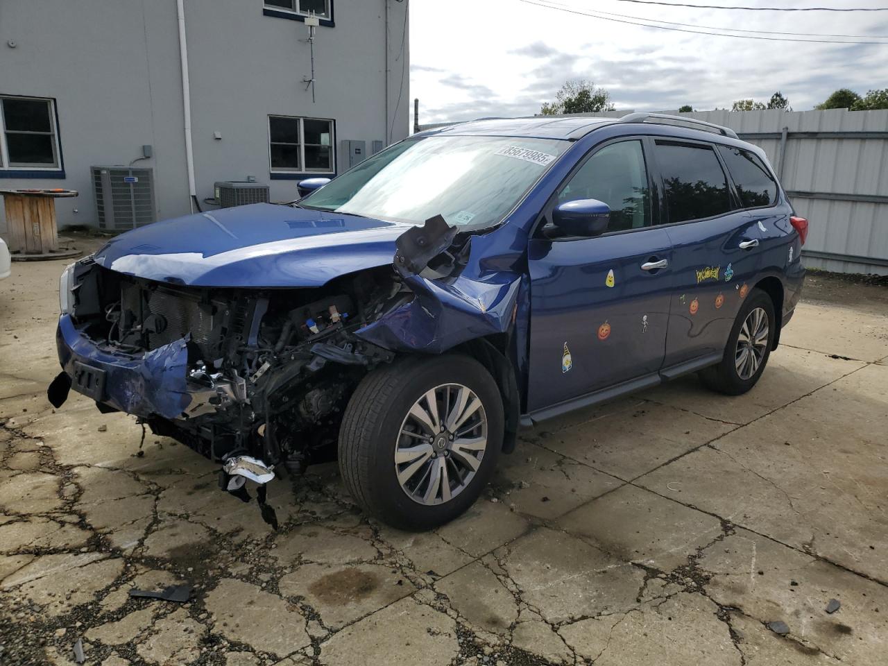 NISSAN PATHFINDER 2020
