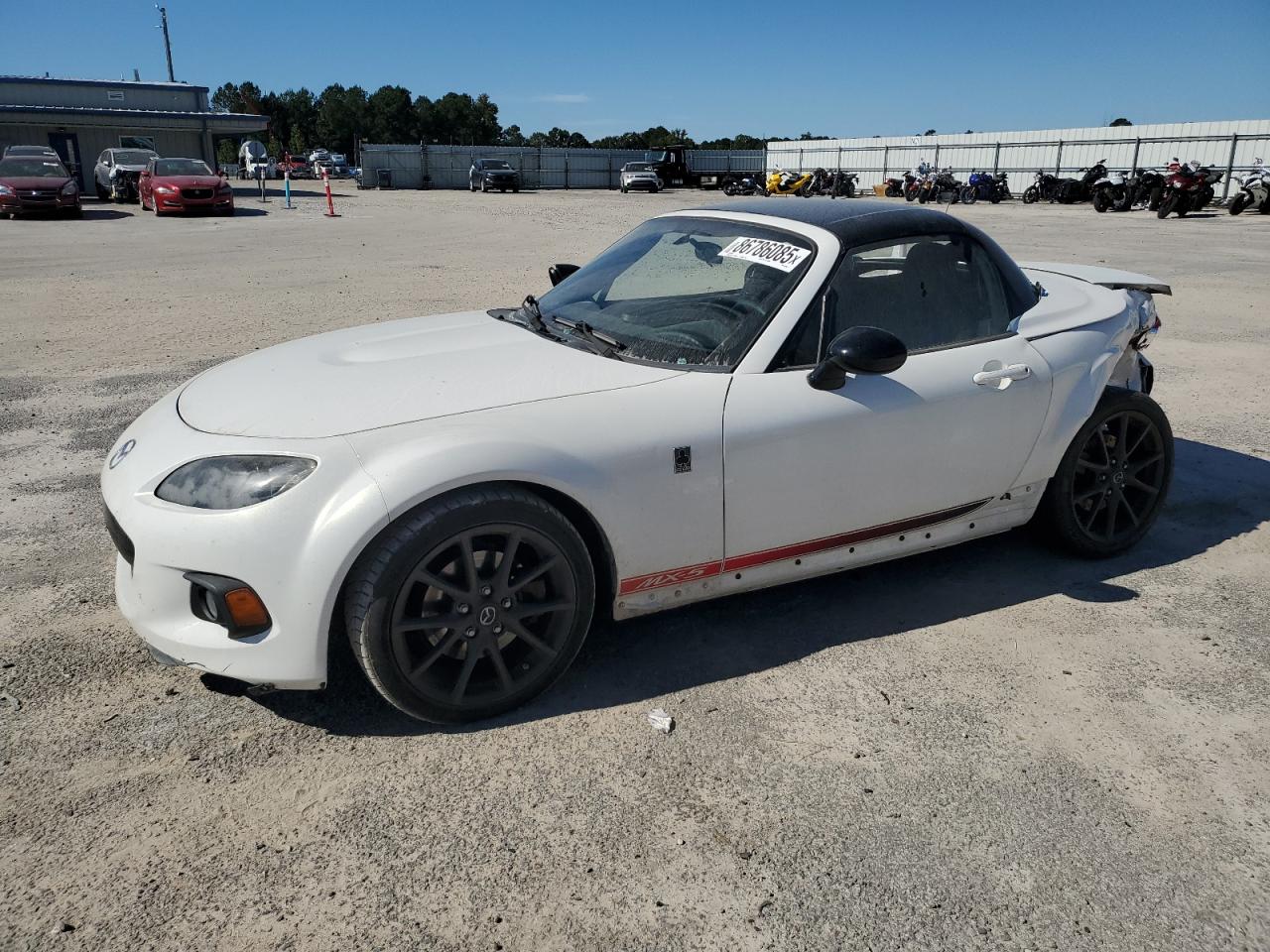 MAZDA MX-5 MIATA 2015