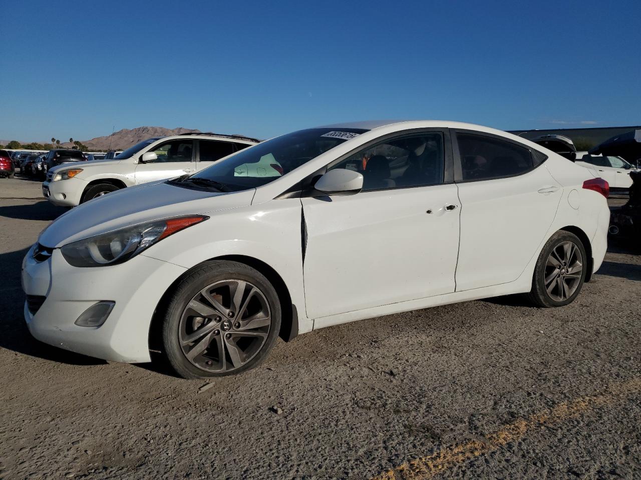 HYUNDAI ELANTRA GL 2013