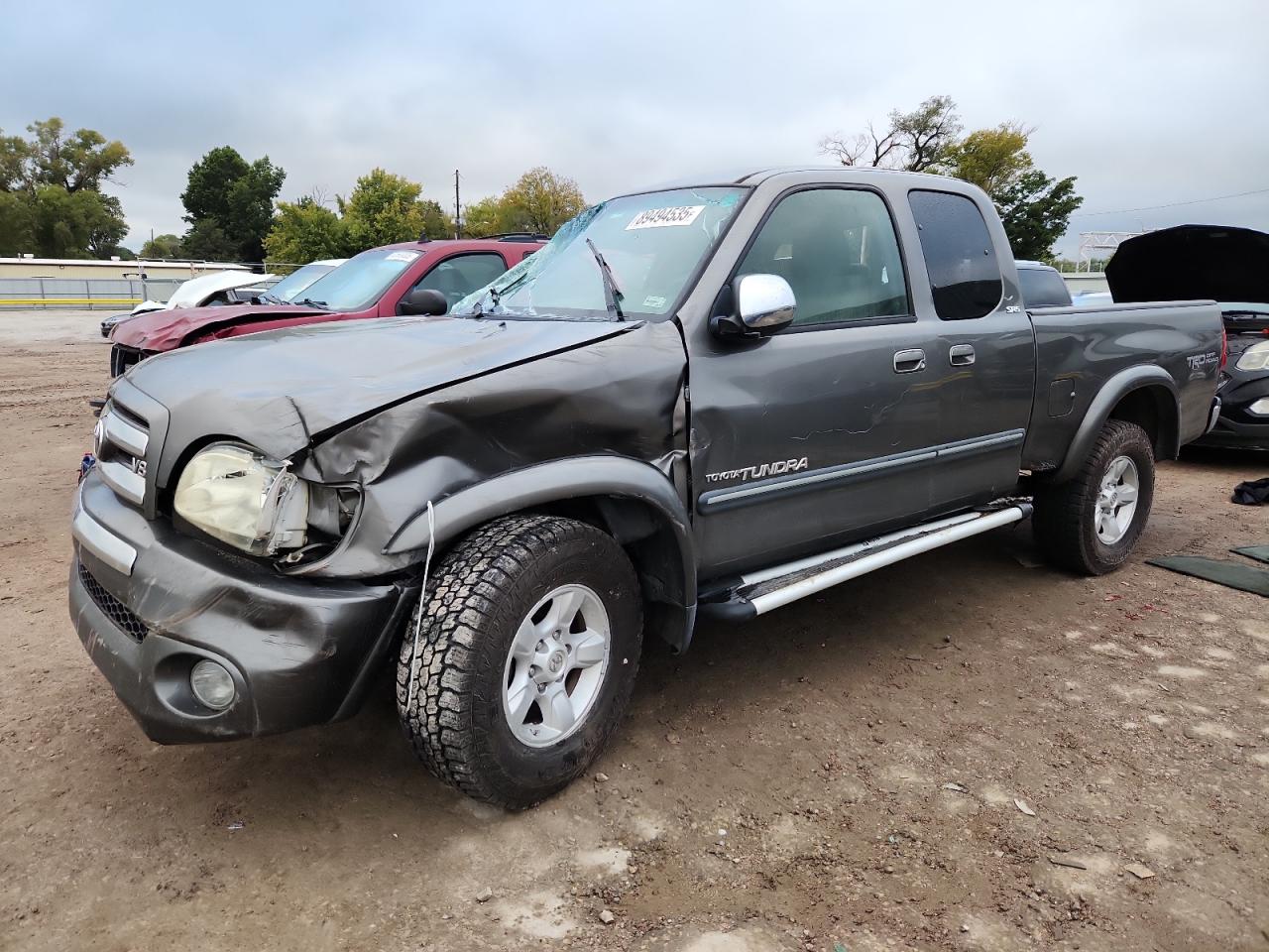TOYOTA TUNDRA ACC 2005