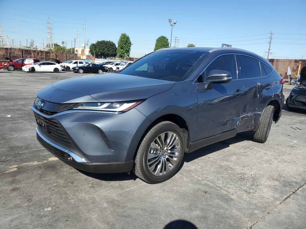 TOYOTA VENZA LE 2024