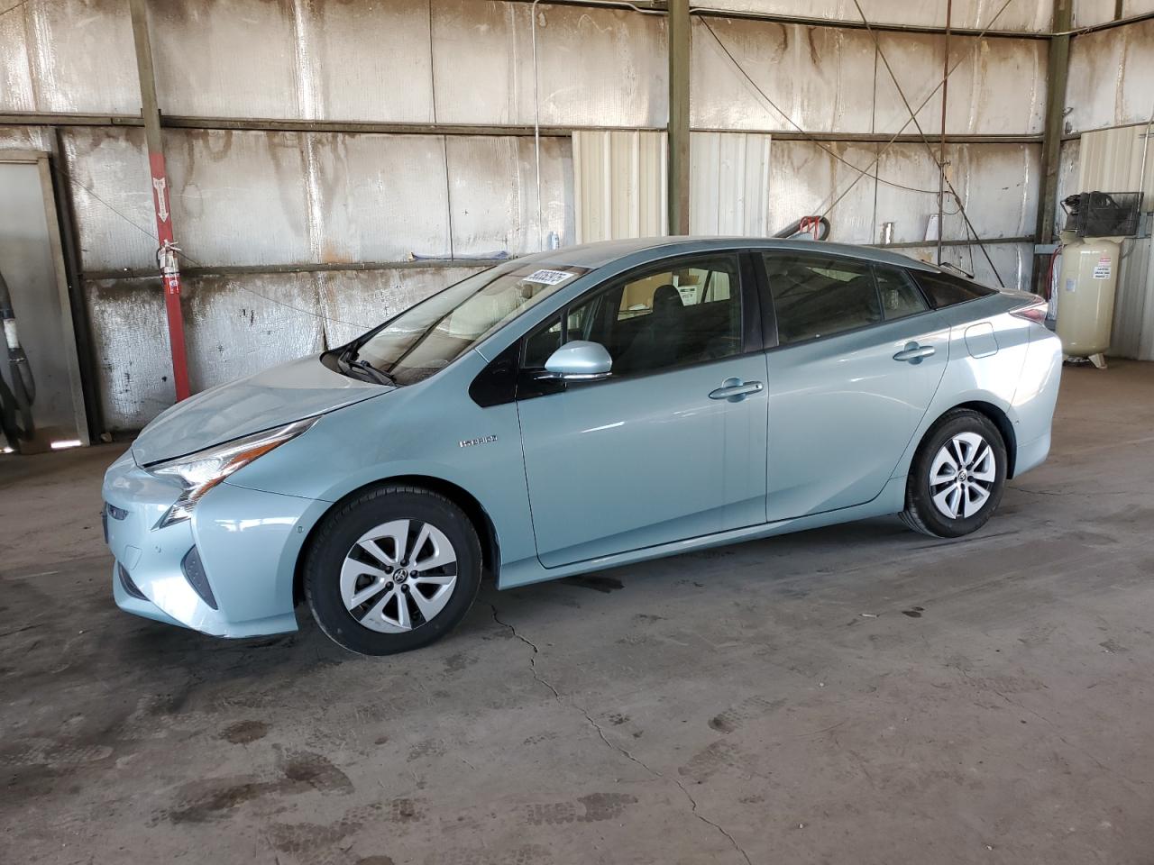 TOYOTA PRIUS 2017