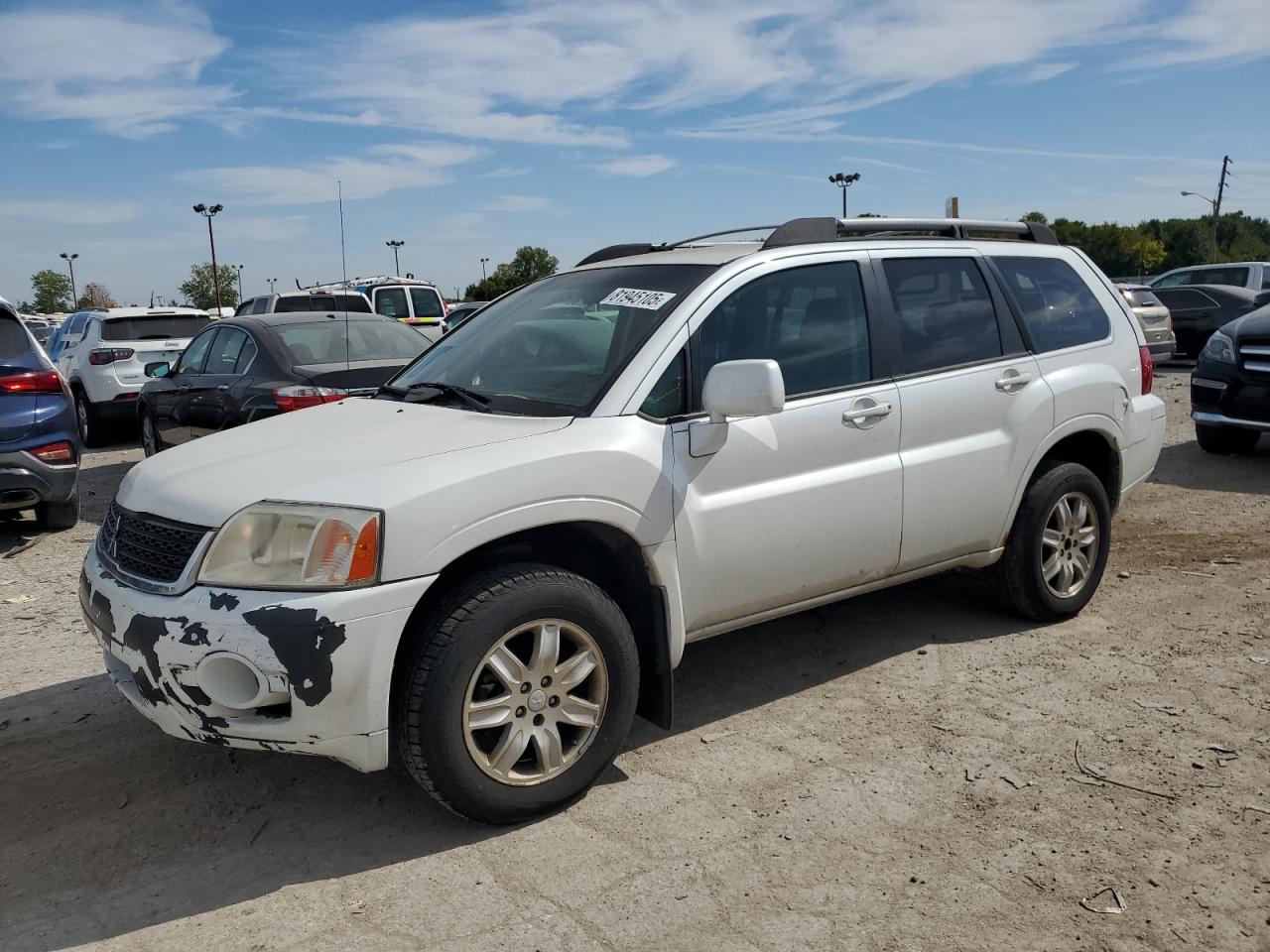 MITSUBISHI ENDEAVOR L 2011