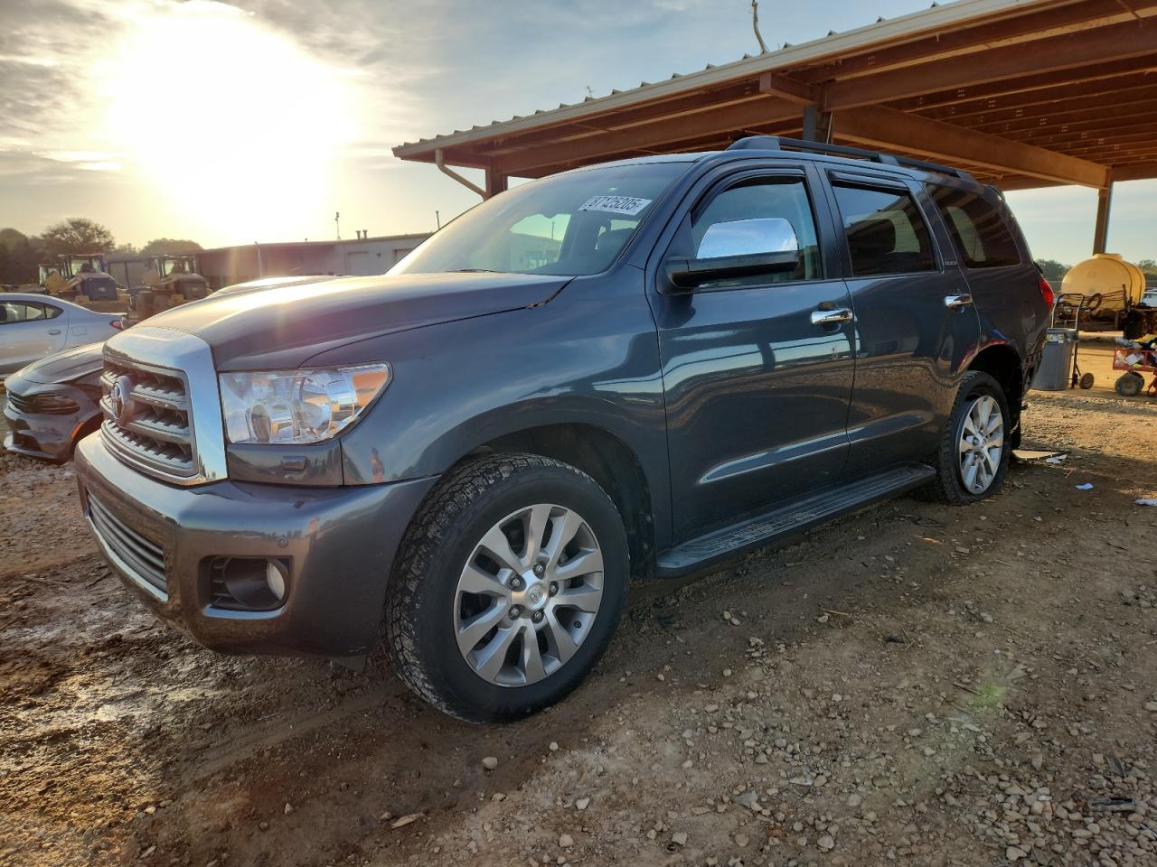 TOYOTA SEQUOIA LI 2010