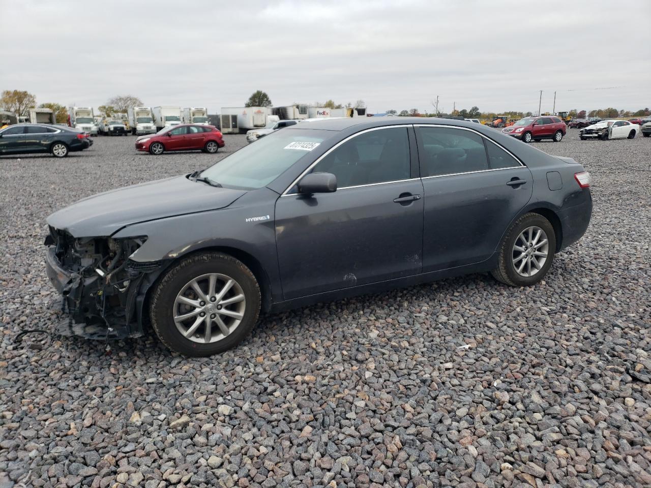 TOYOTA CAMRY HYBRID 2011