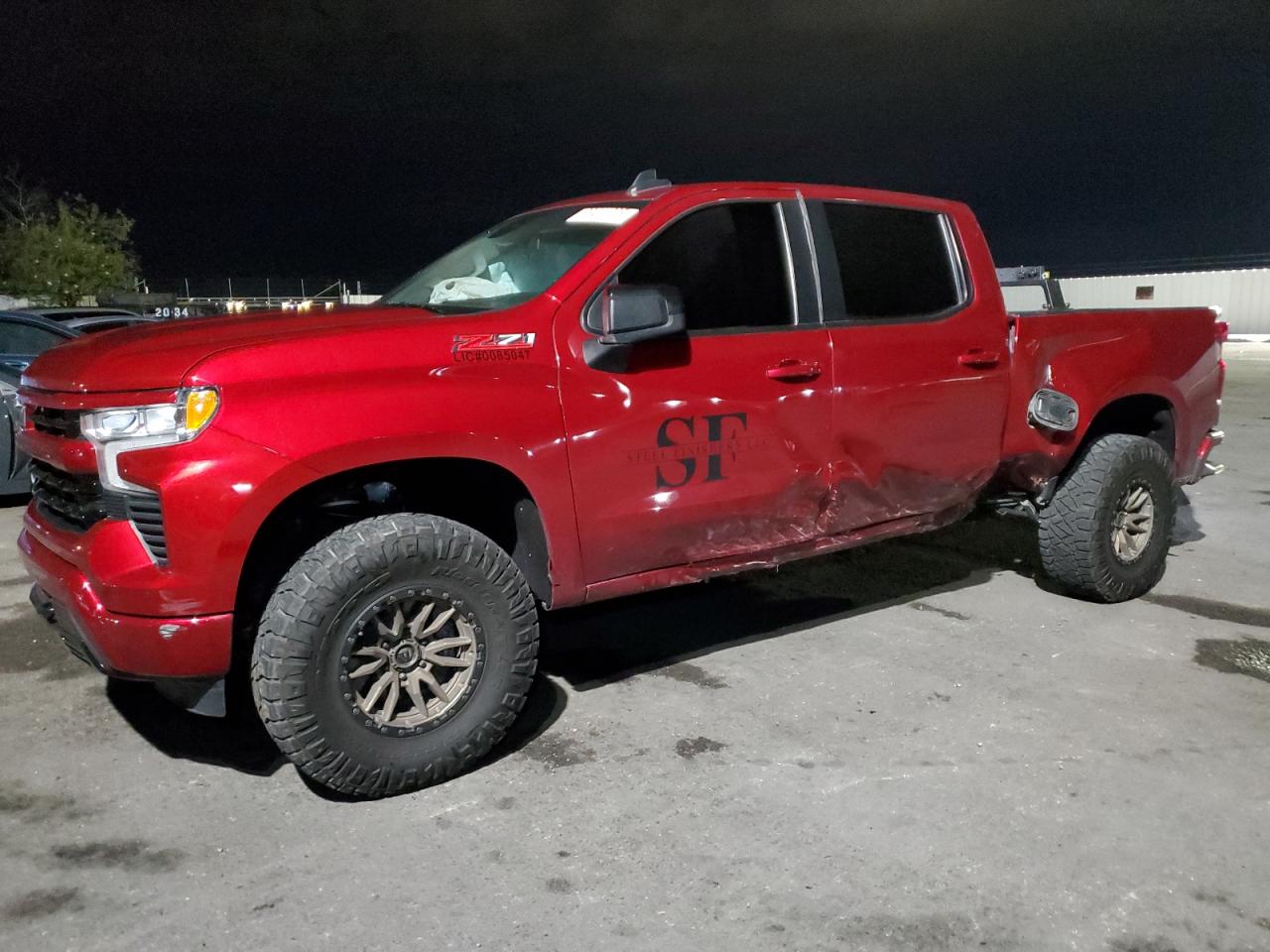 CHEVROLET SILVERADO 2024