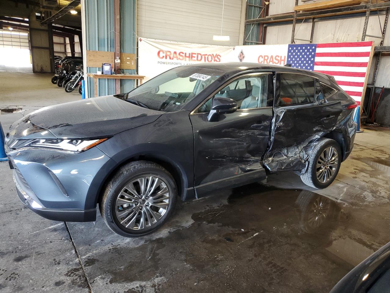 TOYOTA VENZA LE 2023