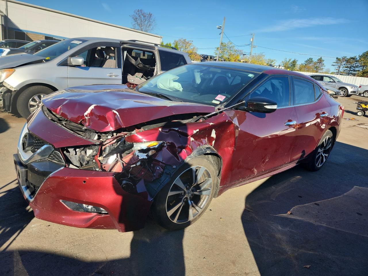 NISSAN MAXIMA 2017