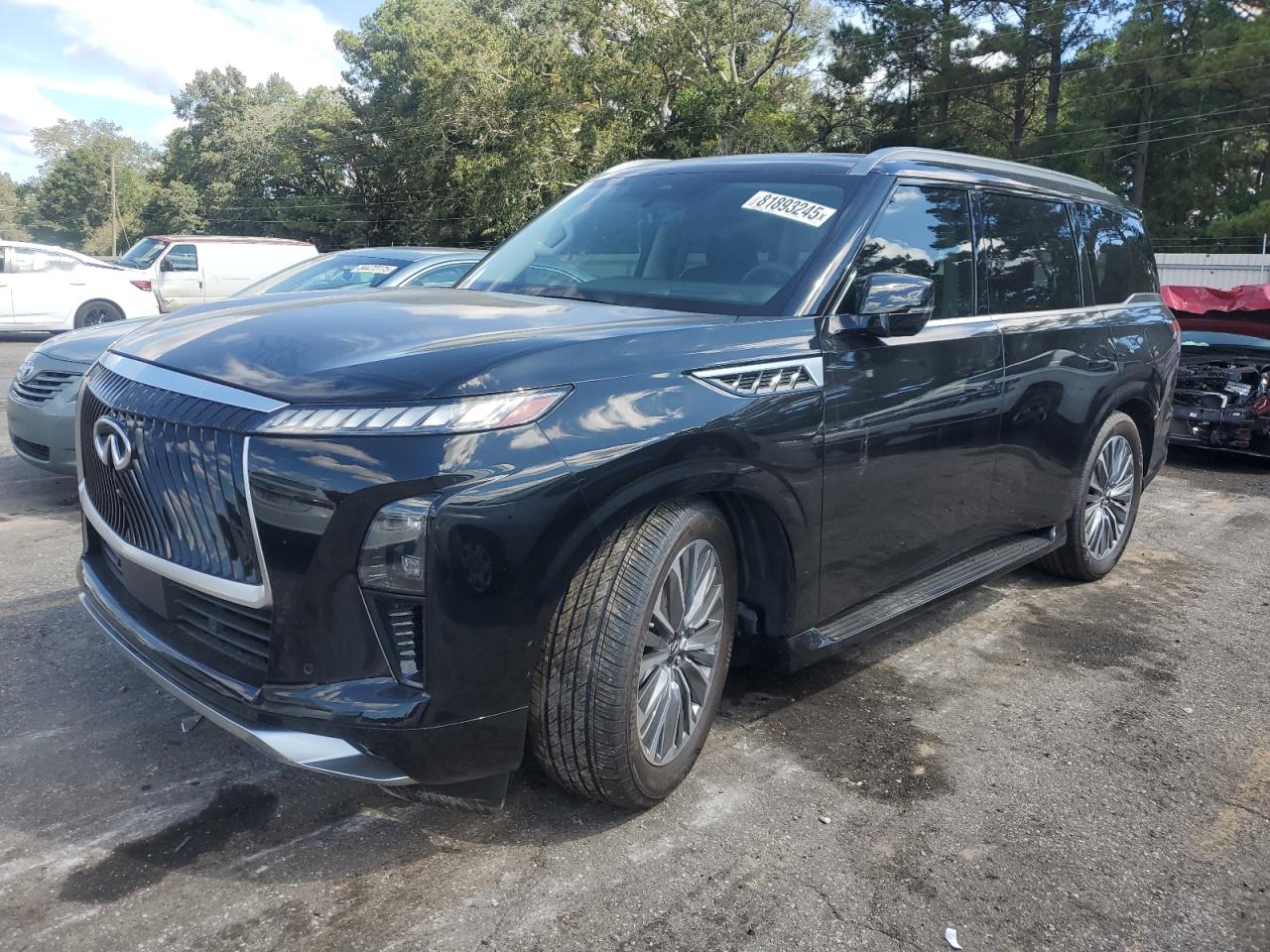 INFINITI QX80 2025