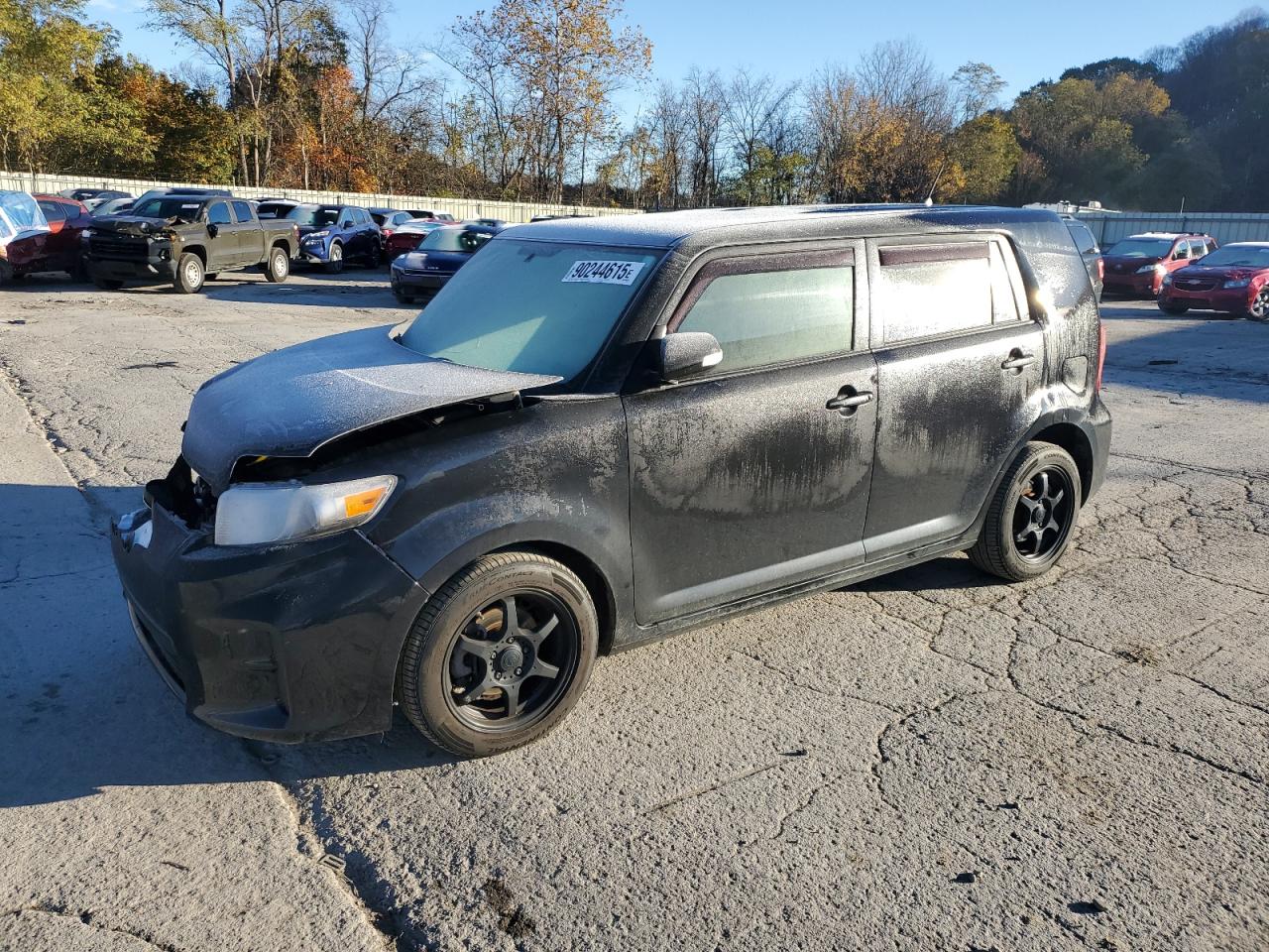 TOYOTA SCION XB 2012
