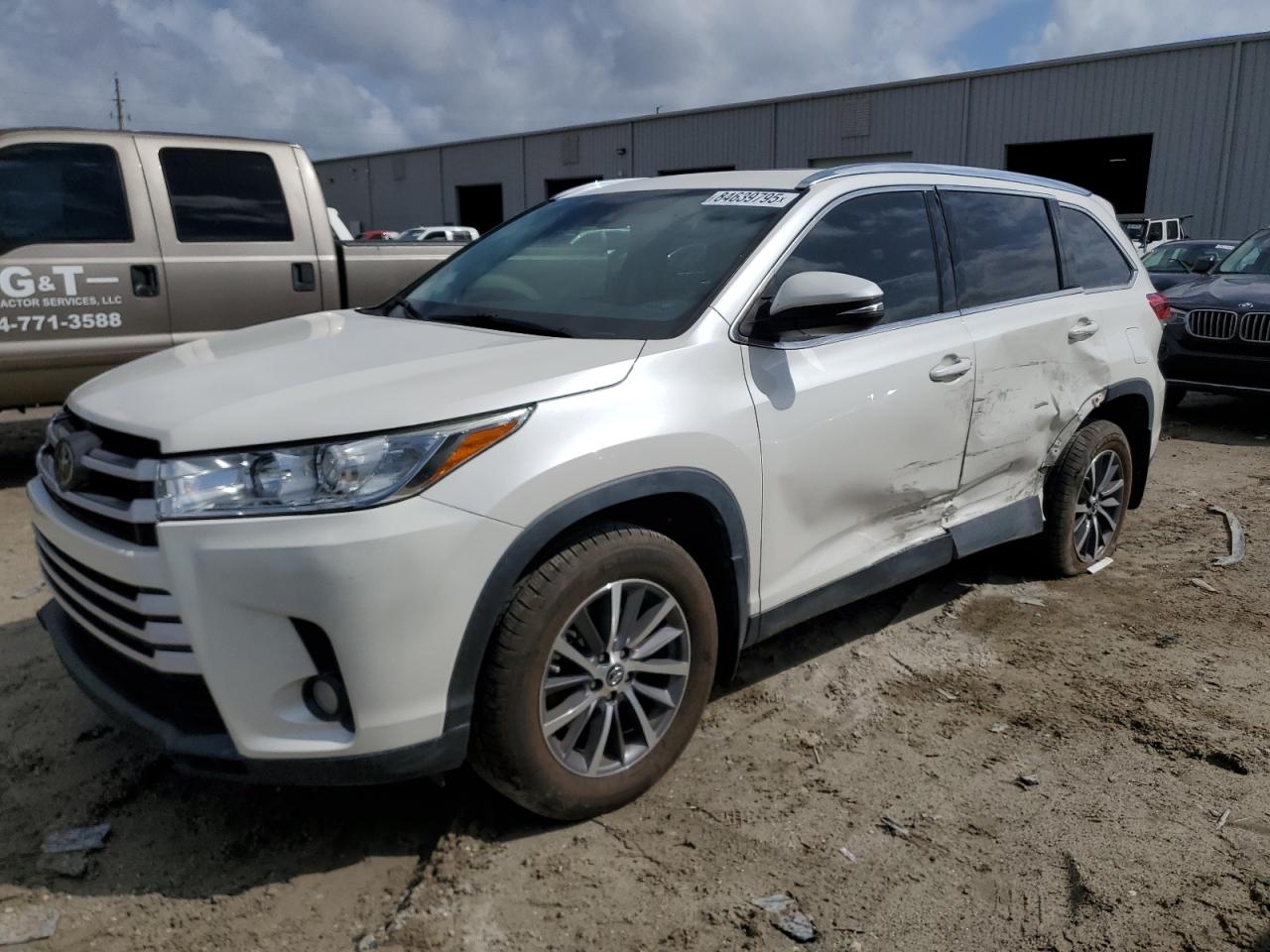TOYOTA HIGHLANDER 2019