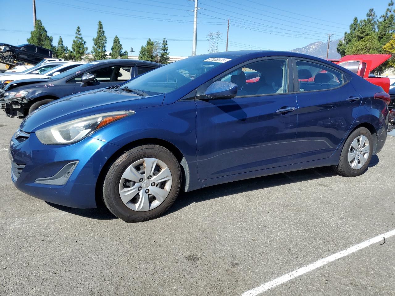 HYUNDAI ELANTRA SE 2016