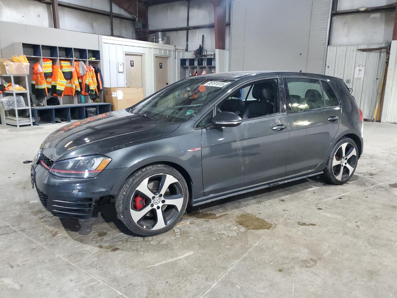 VOLKSWAGEN GTI 2015