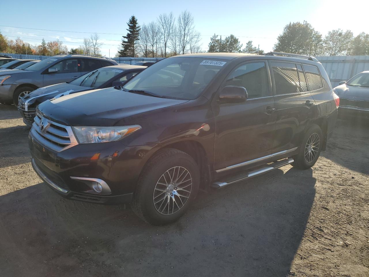 TOYOTA HIGHLANDER 2011