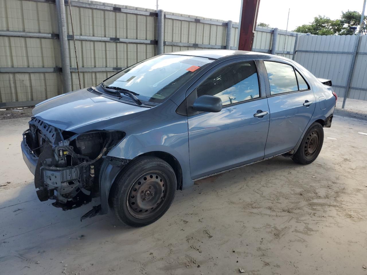 TOYOTA YARIS 2008