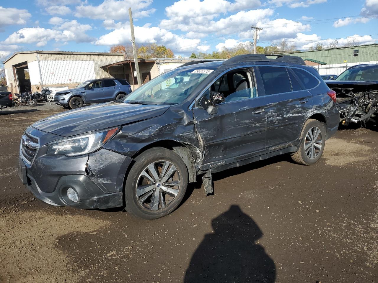 SUBARU OUTBACK 2. 2019