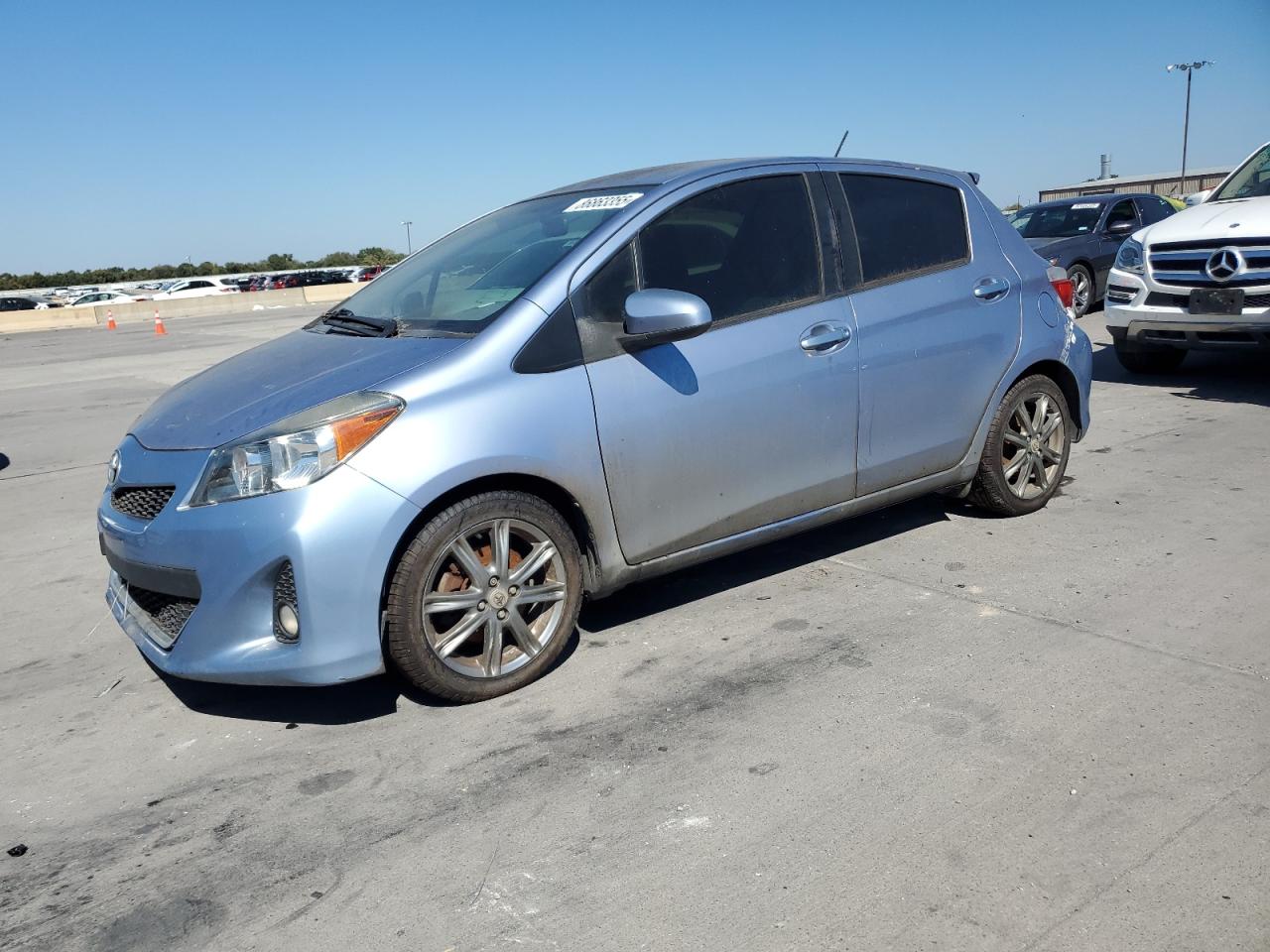 TOYOTA YARIS 2014