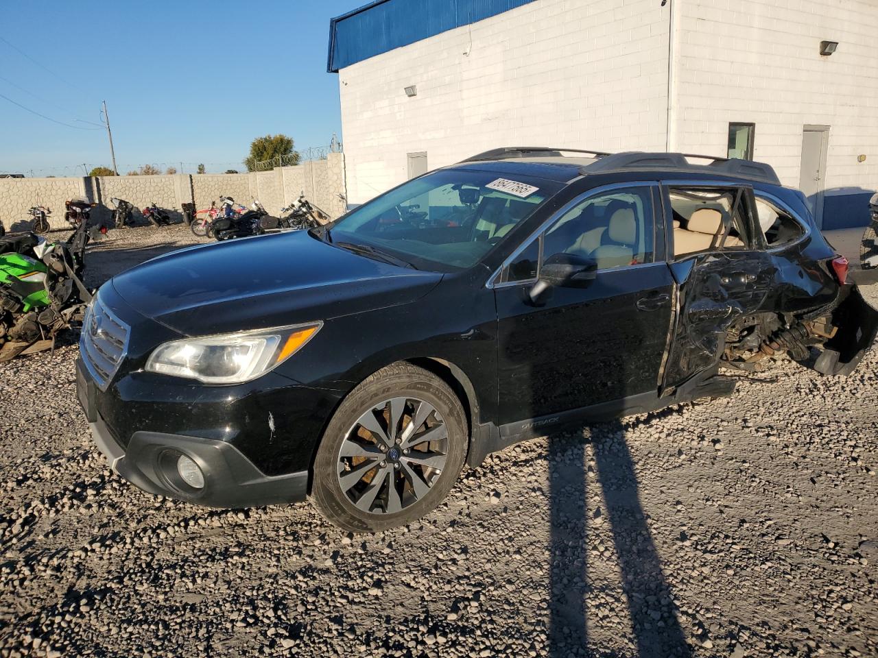 SUBARU OUTBACK 2. 2015
