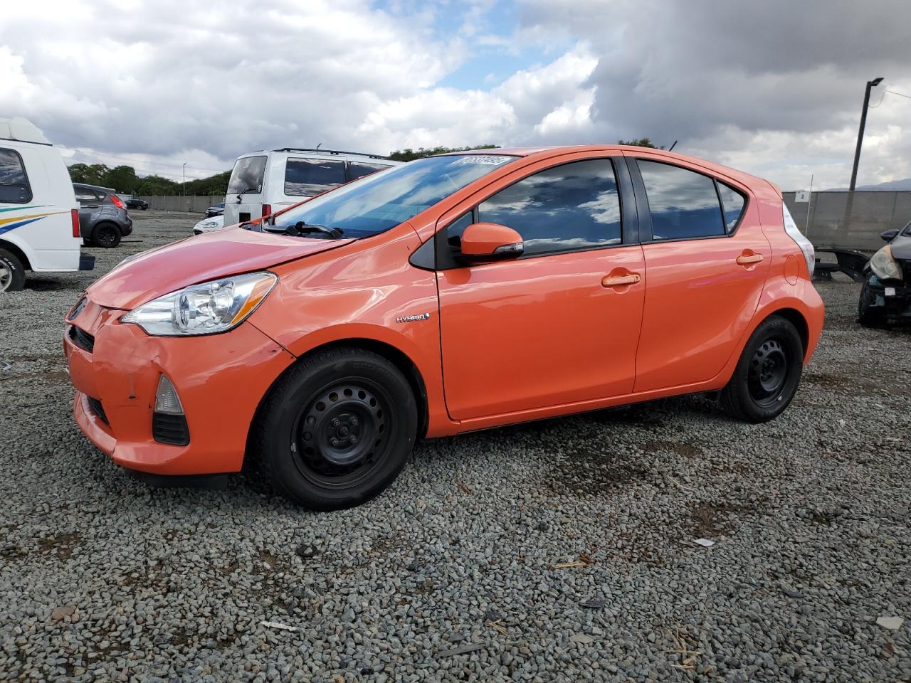 TOYOTA PRIUS C 2013