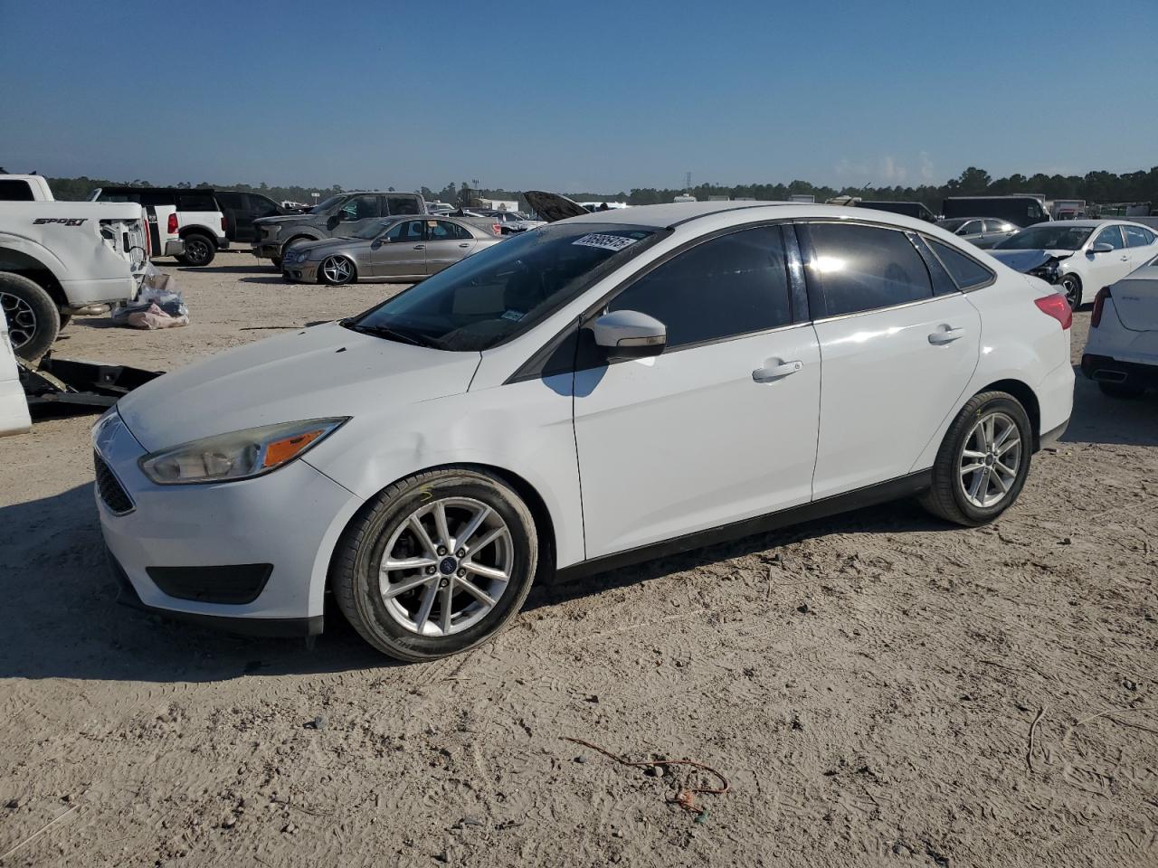 FORD FOCUS SE 2016