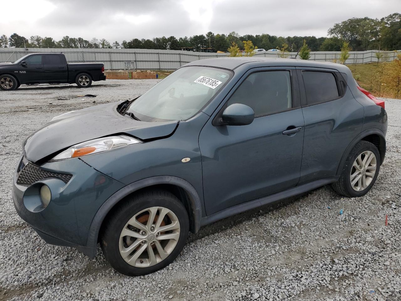 NISSAN JUKE S 2013