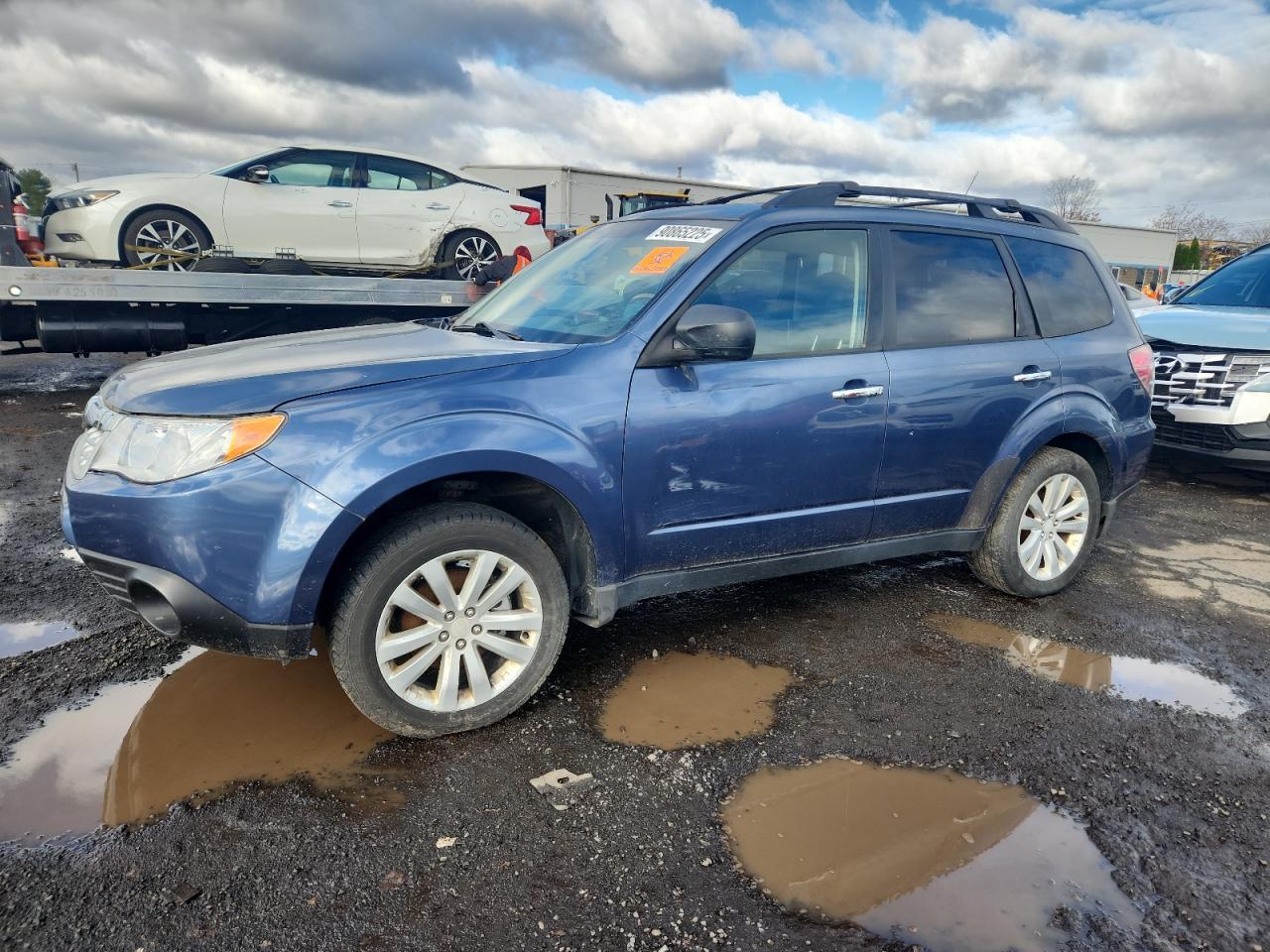 SUBARU FORESTER 2 2011