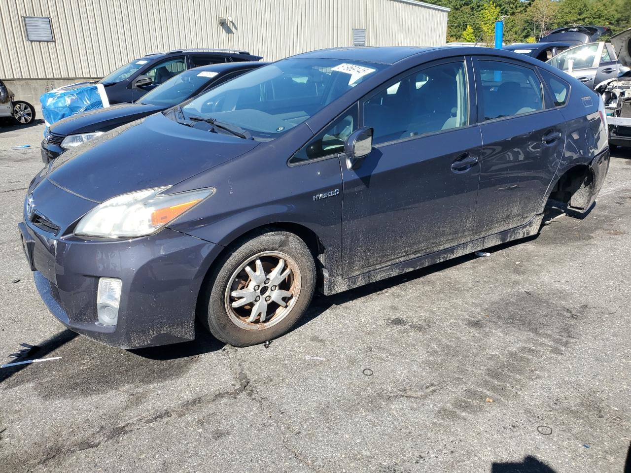 TOYOTA PRIUS 2011