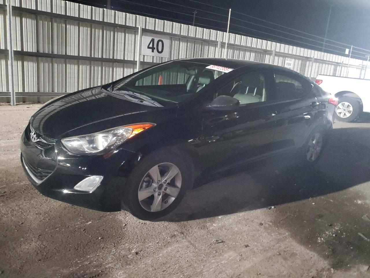 HYUNDAI ELANTRA GL 2013