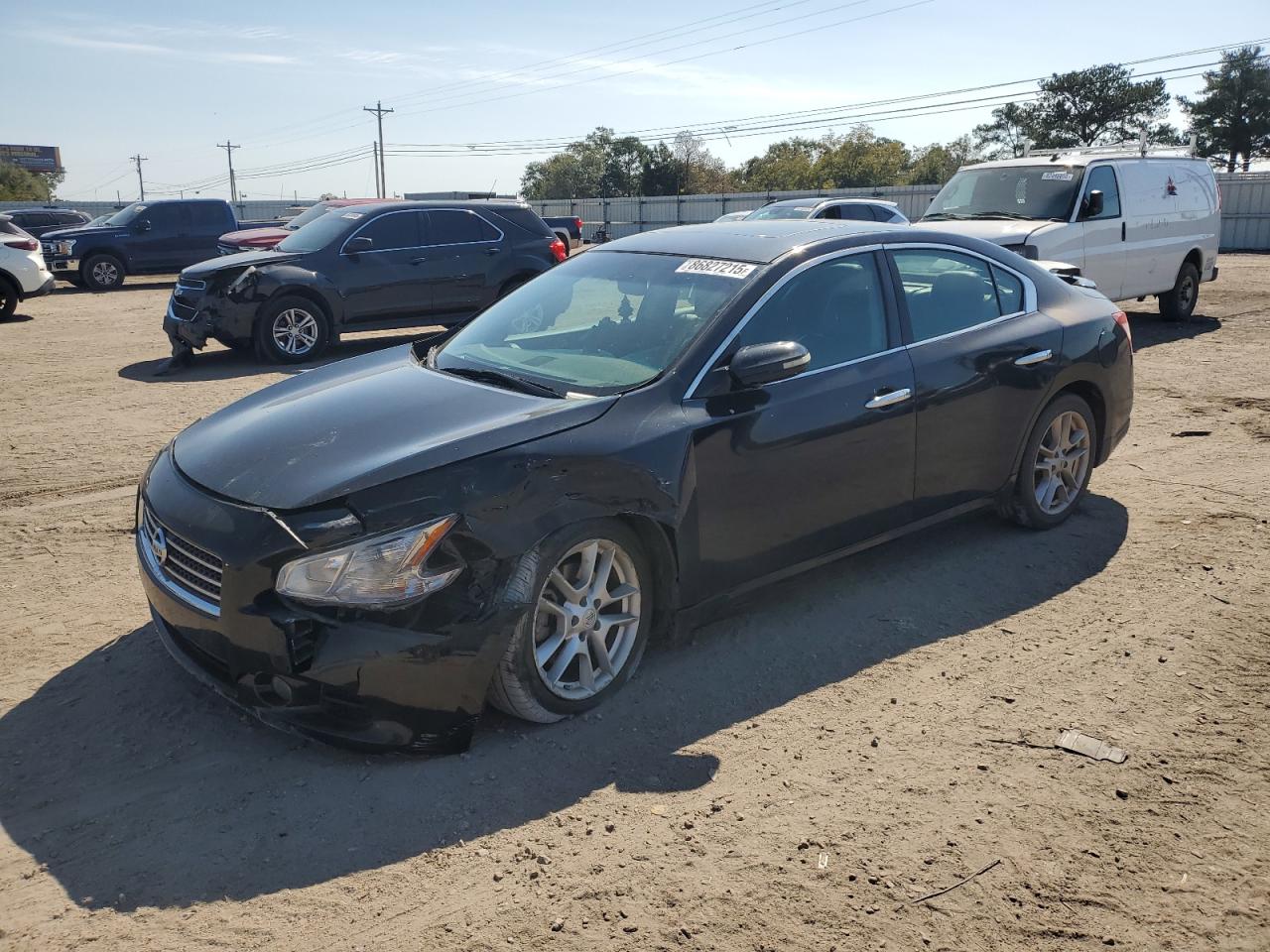 NISSAN MAXIMA 2011