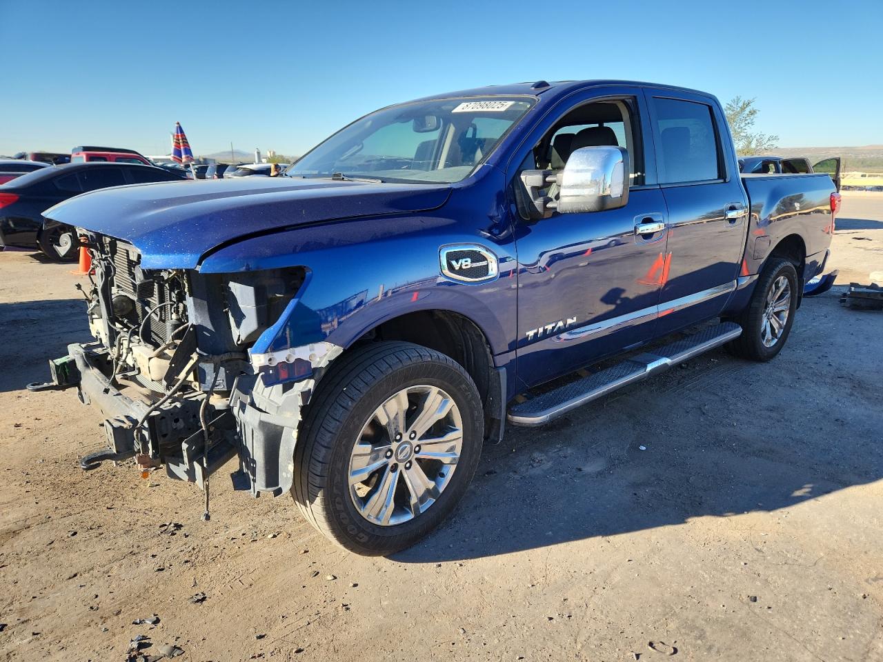 NISSAN TITAN 2017