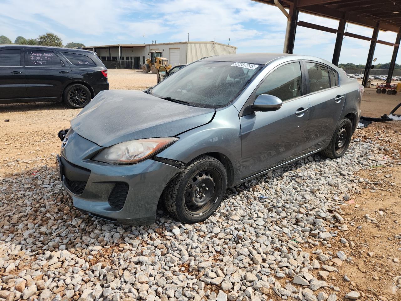 MAZDA 3 2013