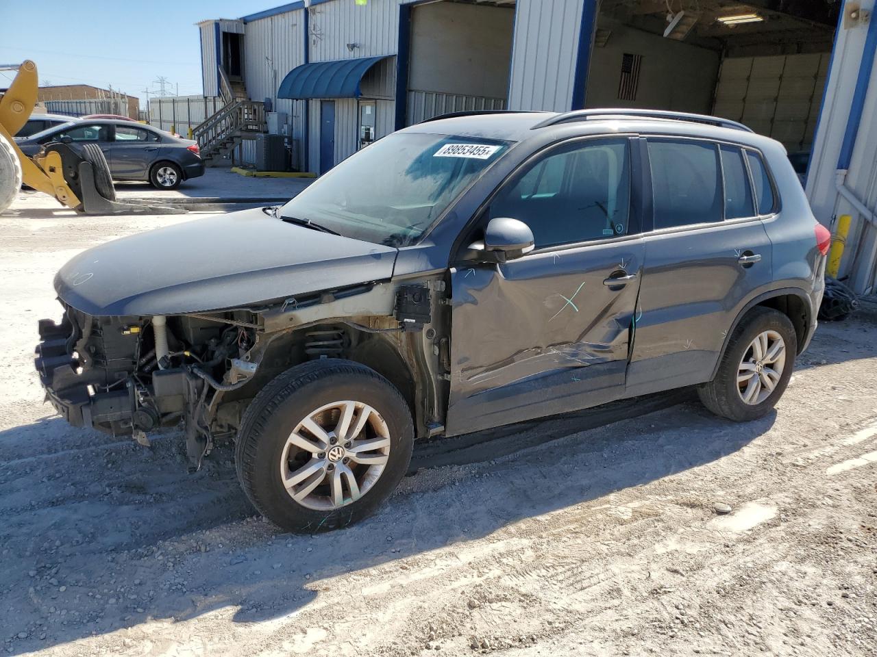 VOLKSWAGEN TIGUAN S 2015