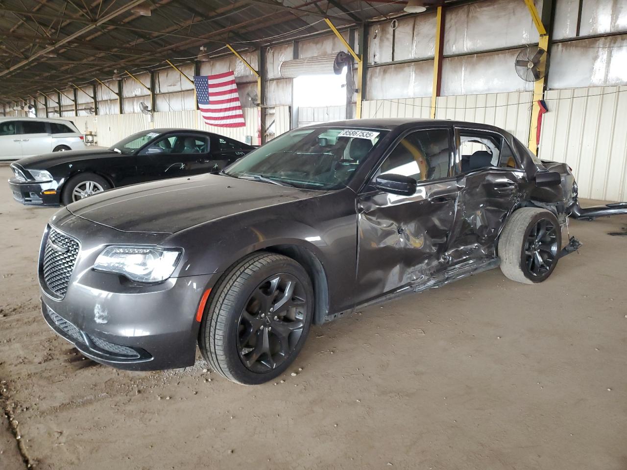 CHRYSLER 300 TOURIN 2021
