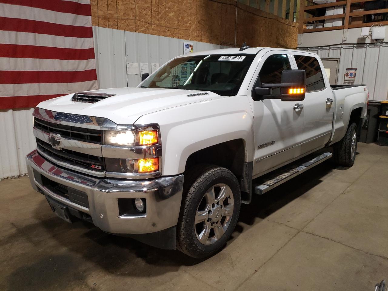 CHEVROLET SILVERADO 2018