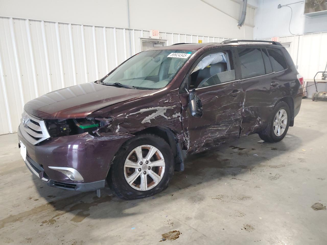 TOYOTA HIGHLANDER 2012