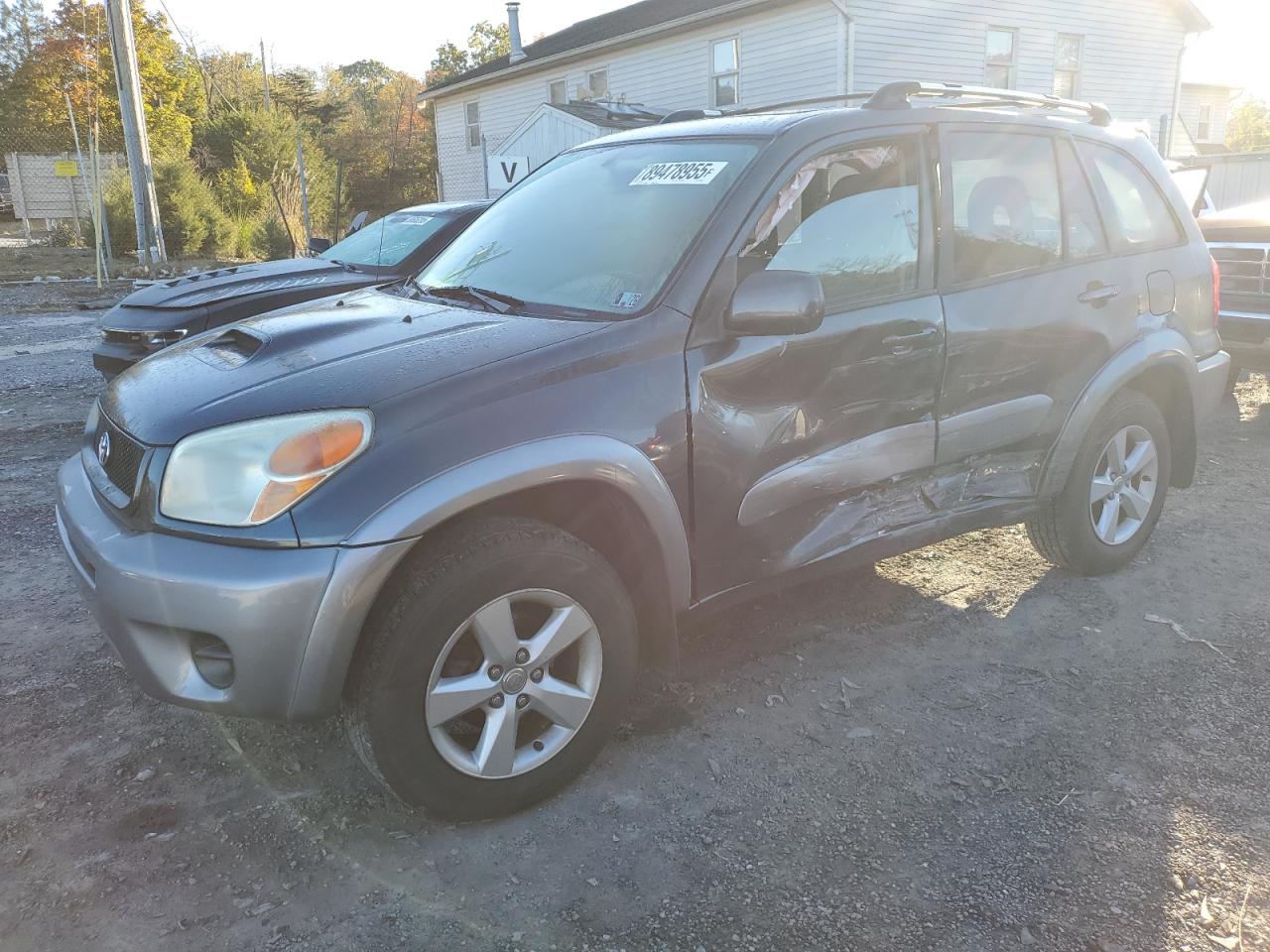 TOYOTA RAV4 2005