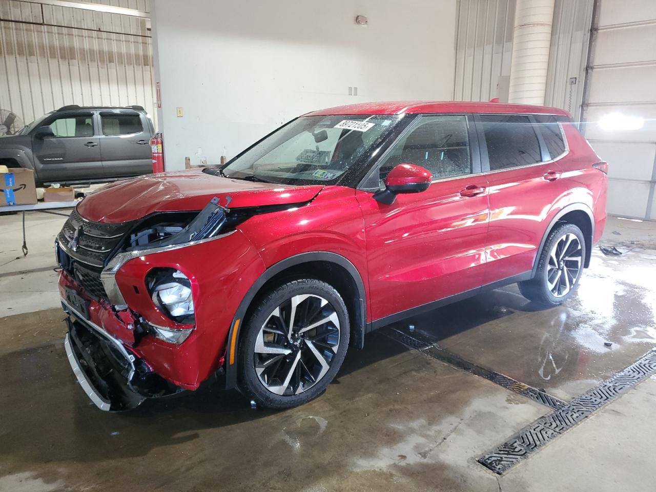 MITSUBISHI OUTLANDER 2022