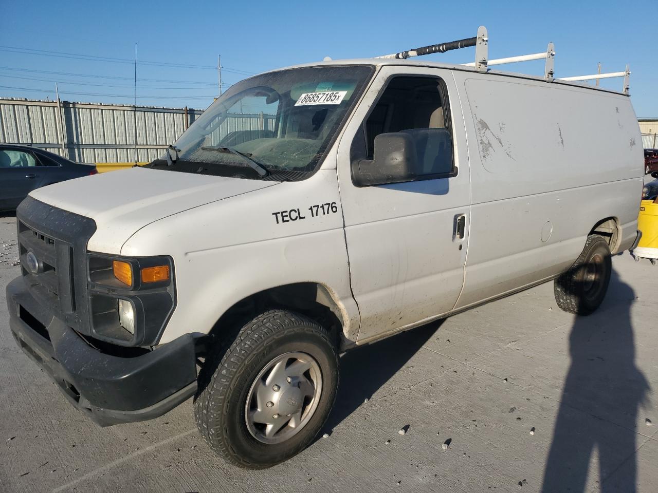 FORD ECONOLINE 2011