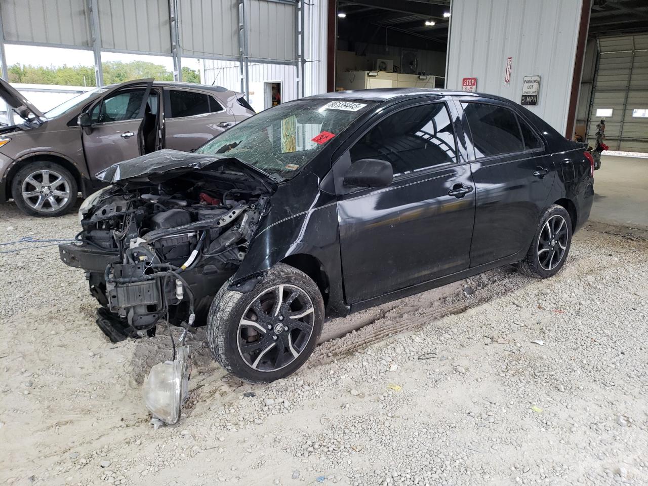 TOYOTA YARIS 2012