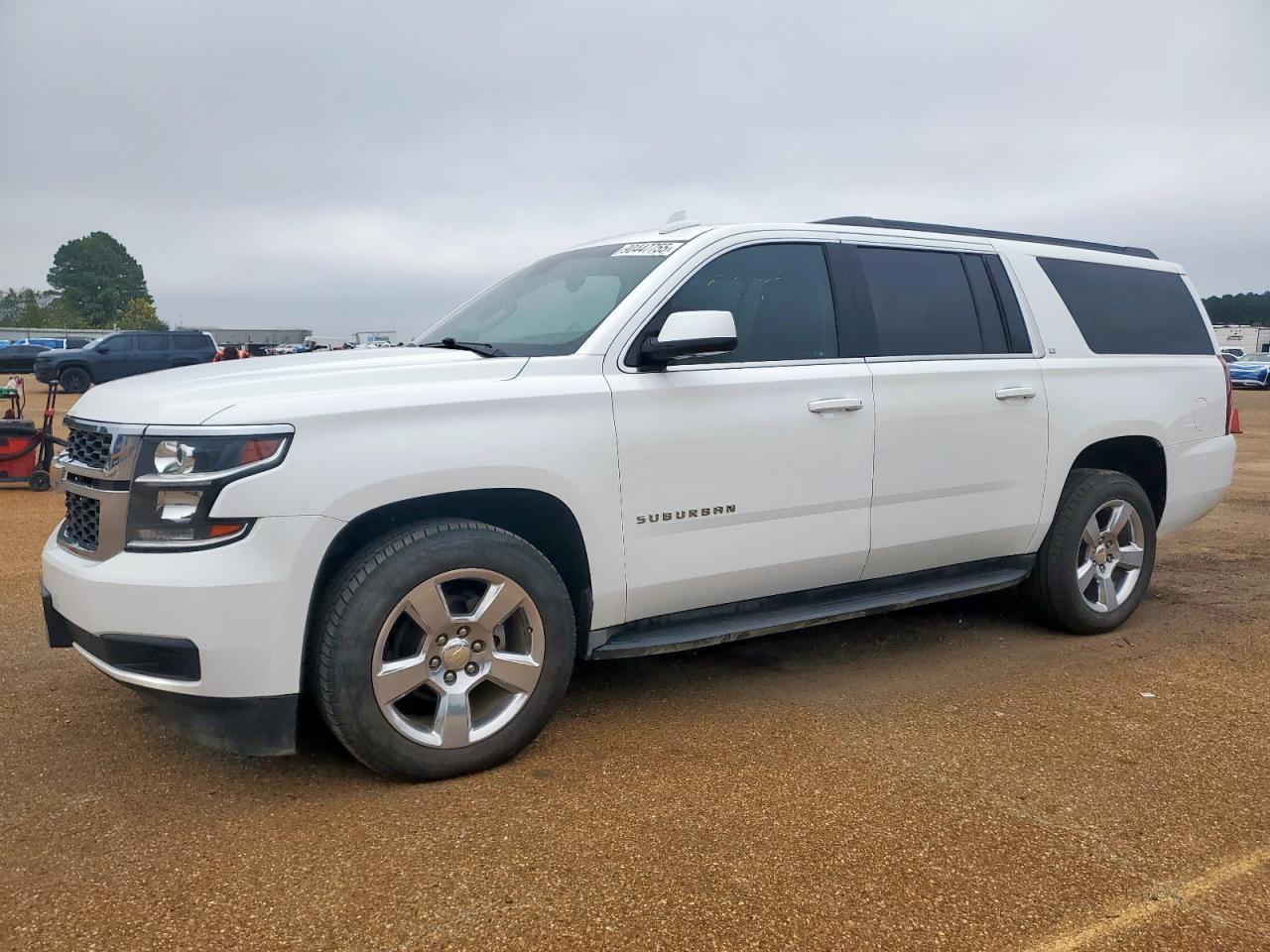 CHEVROLET SUBURBAN C 2016