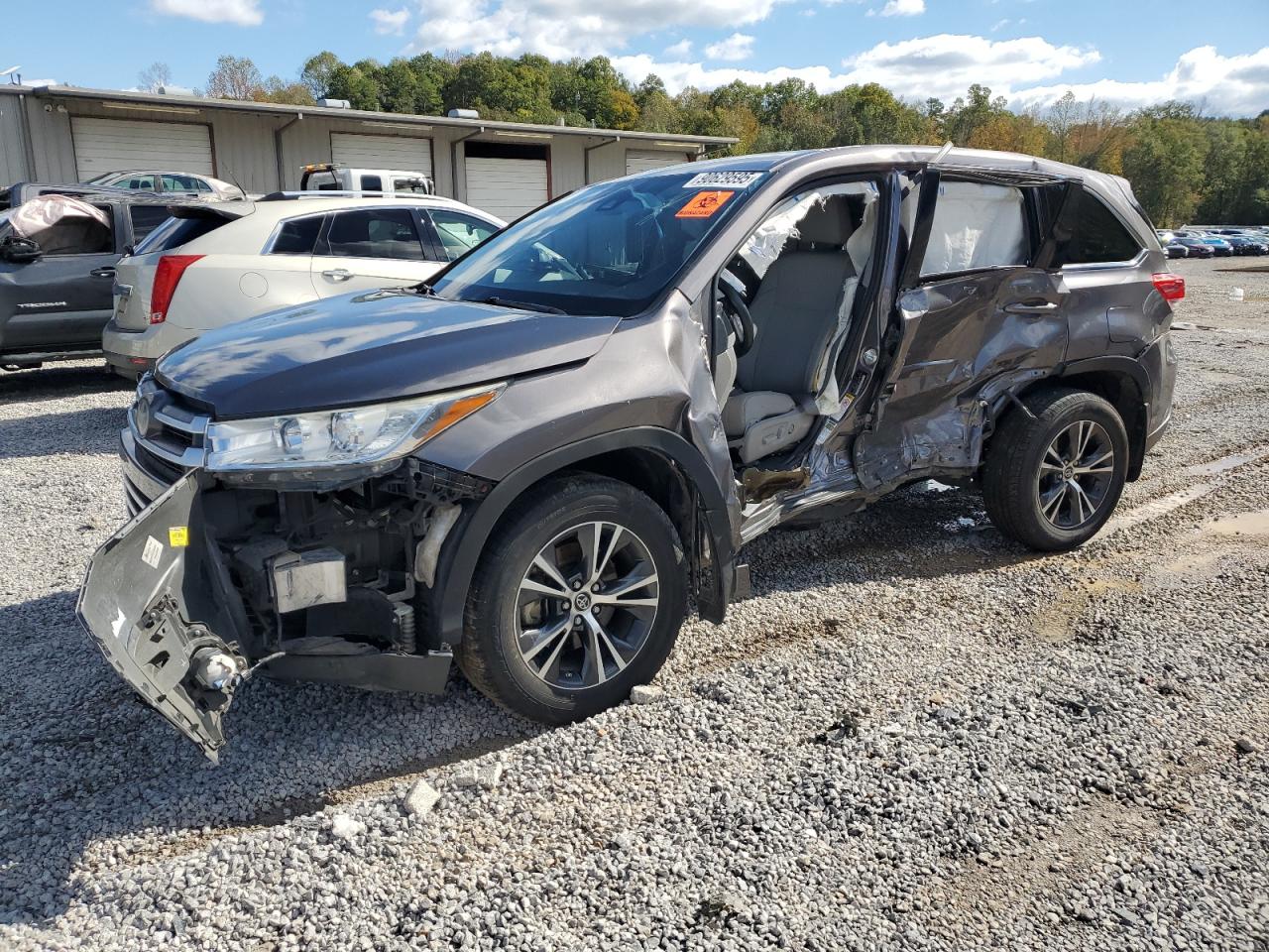 TOYOTA HIGHLANDER 2017