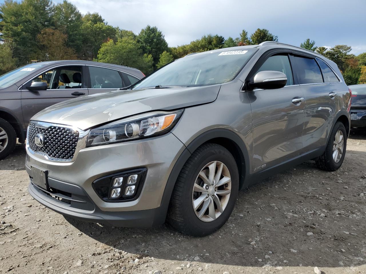 KIA SORENTO LX 2016
