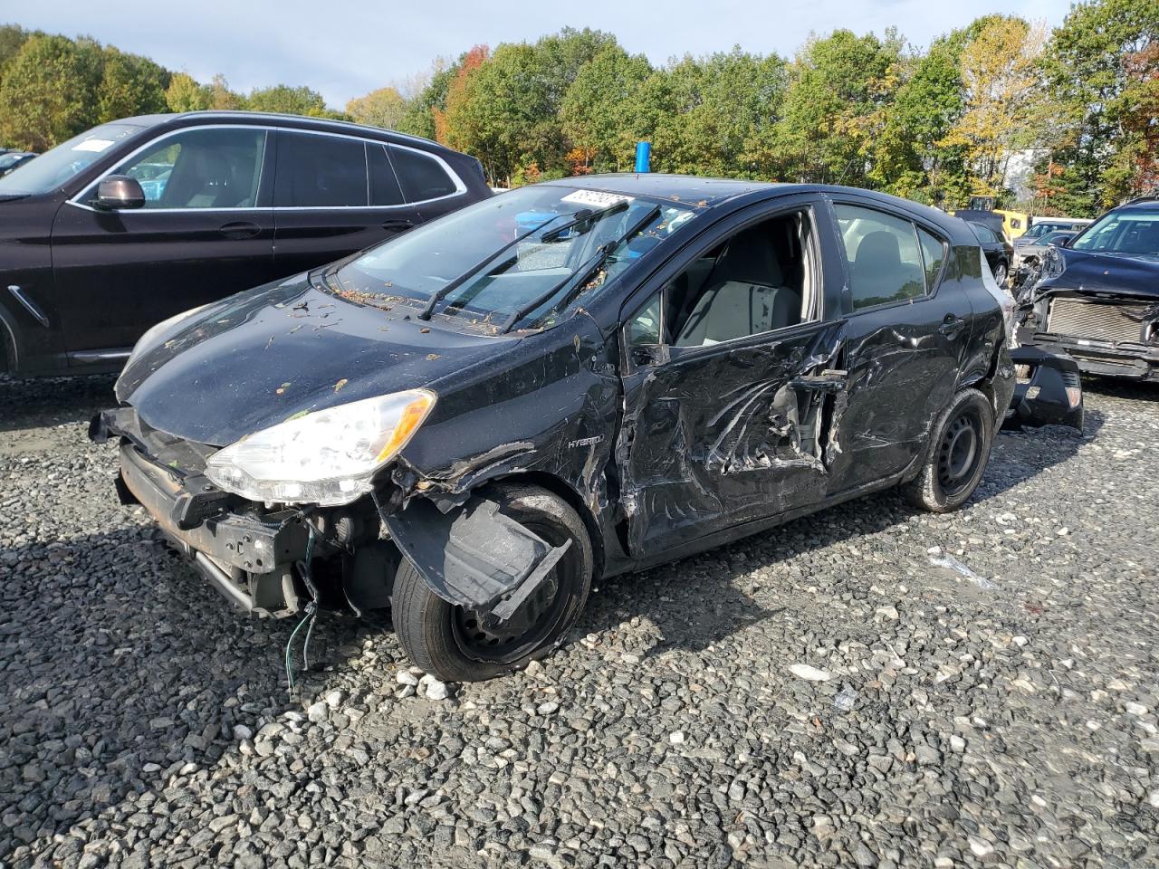 TOYOTA PRIUS C 2012