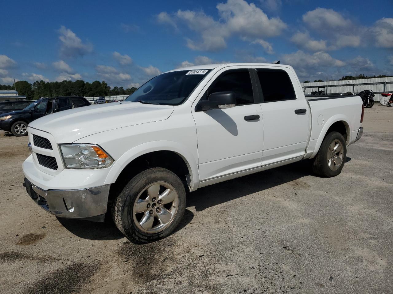 RAM 1500 SLT 2015