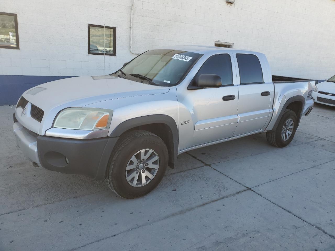 MITSUBISHI RAIDER DUR 2006