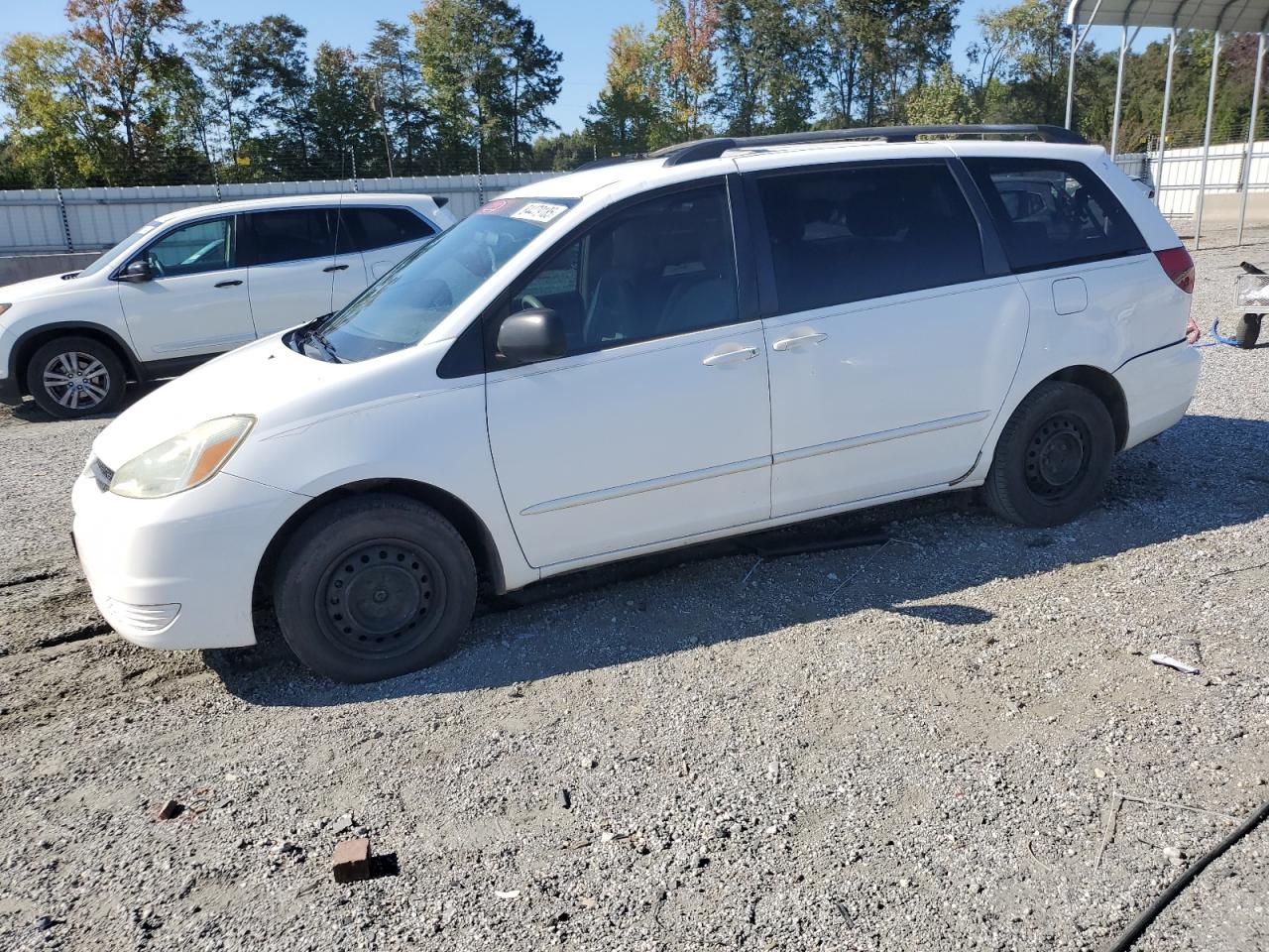 TOYOTA SIENNA CE 2004